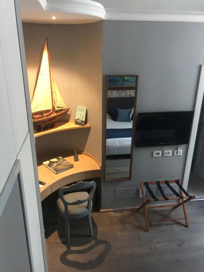 New! Bellissimo Palazzofranchi Pantheon Apartment โรม ภายนอก รูปภาพ
