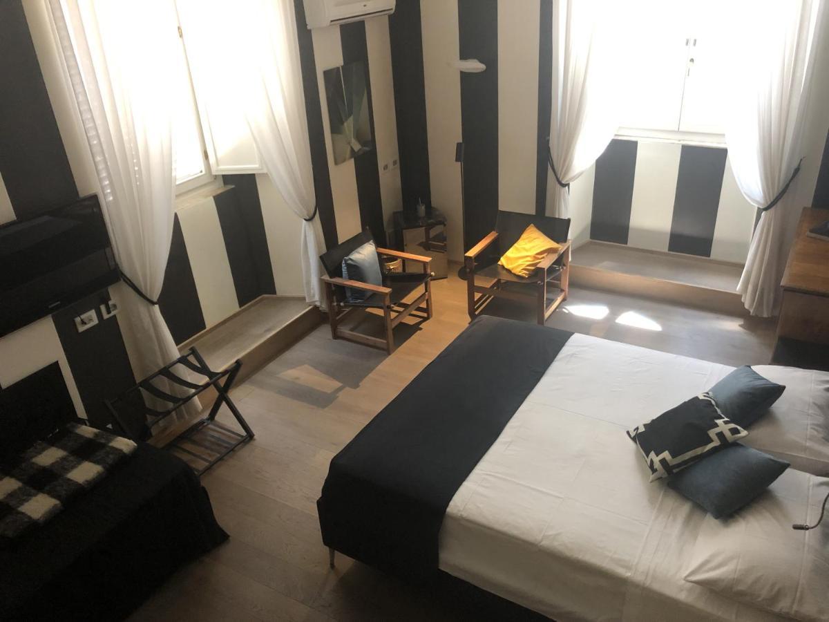 New! Bellissimo Palazzofranchi Pantheon Apartment โรม ภายนอก รูปภาพ