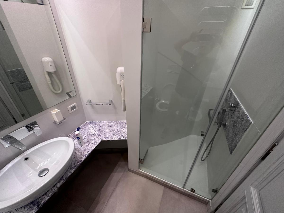 New! Bellissimo Palazzofranchi Pantheon Apartment โรม ภายนอก รูปภาพ